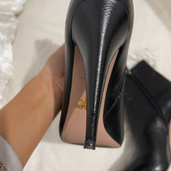 Prada booties - Picture 4 of 6